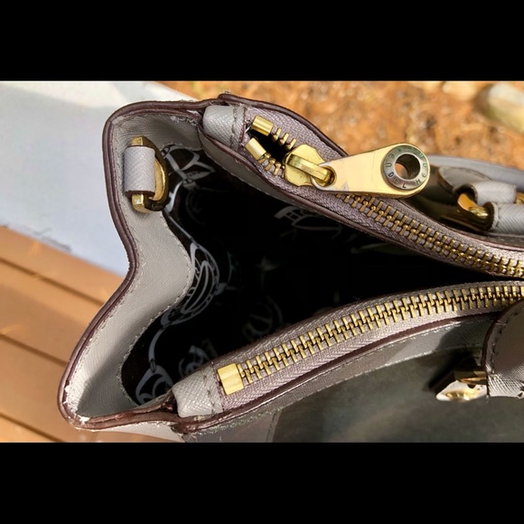 Henri Bendel Colorblock bag - Picture 13 of 13